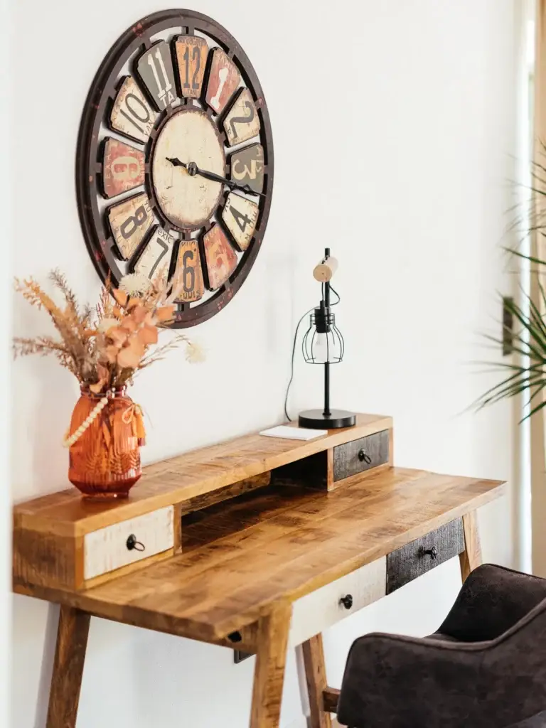 workspace amber 1