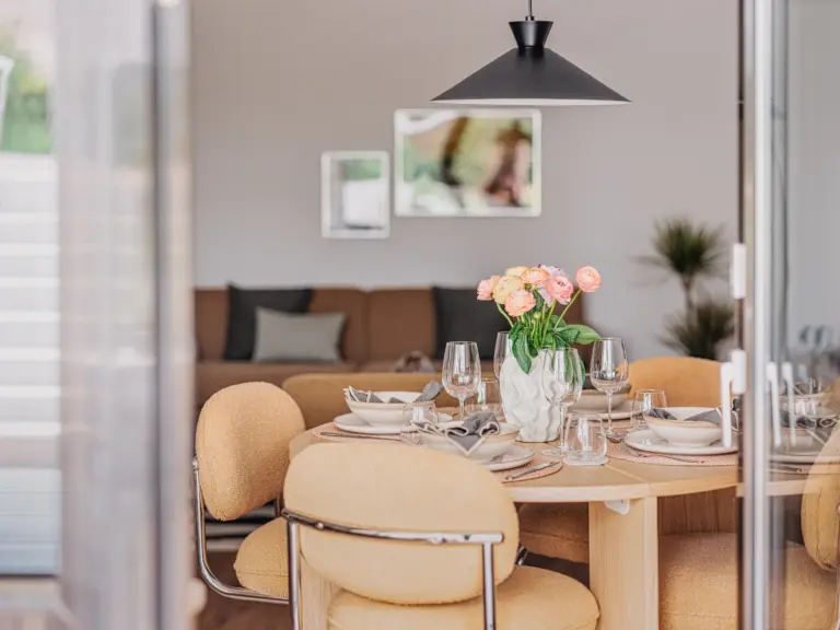 Sapphire Green Dining