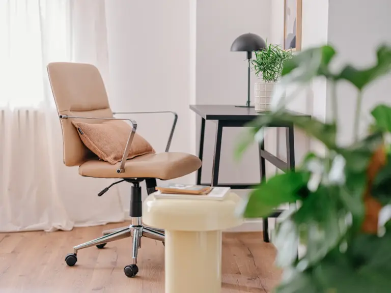 Sapphire Green Workspace