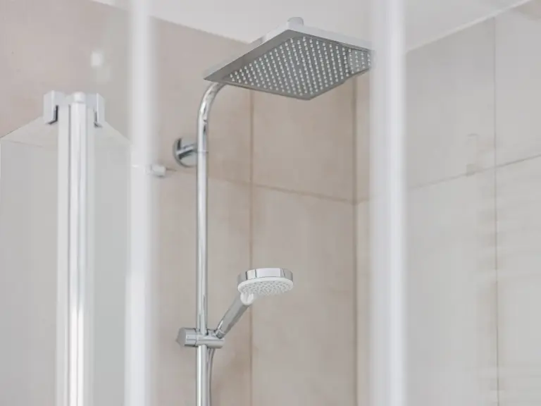 Sapphire Green Bathroom